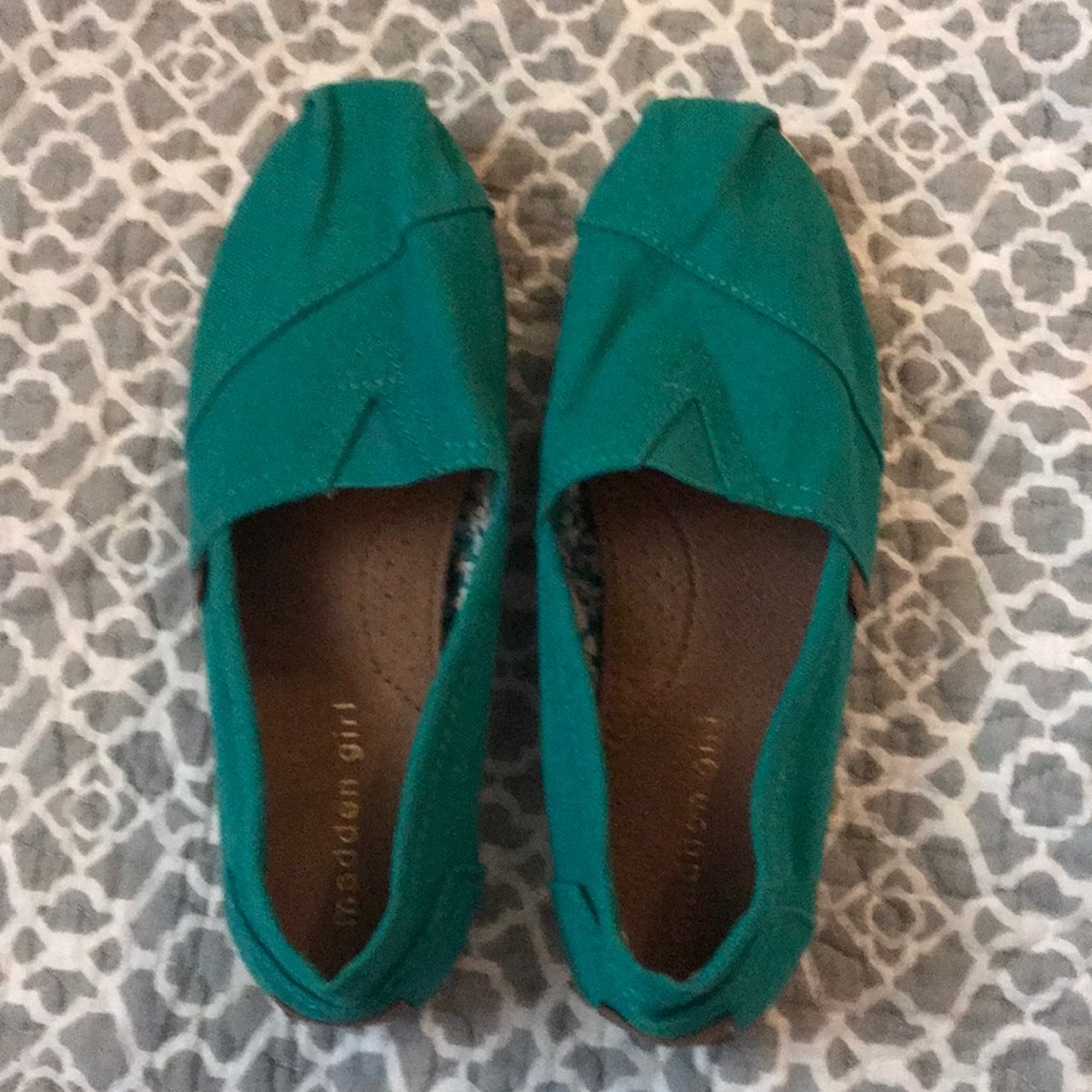 Madden girl slip-ons. Fit and feel just like TOMS!